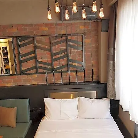 Hotel Mansion Gorki 2*