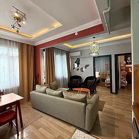 Mansion Gorki Hotel 2*